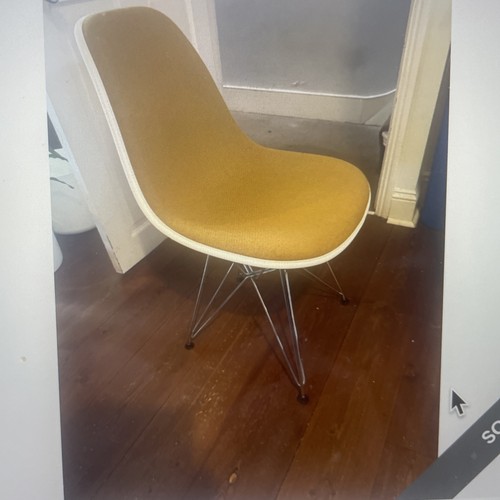 Genuine eames chair - ,